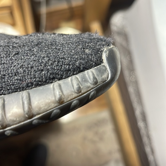 Yeezy 350 breds 2017 - Picture 7 of 7